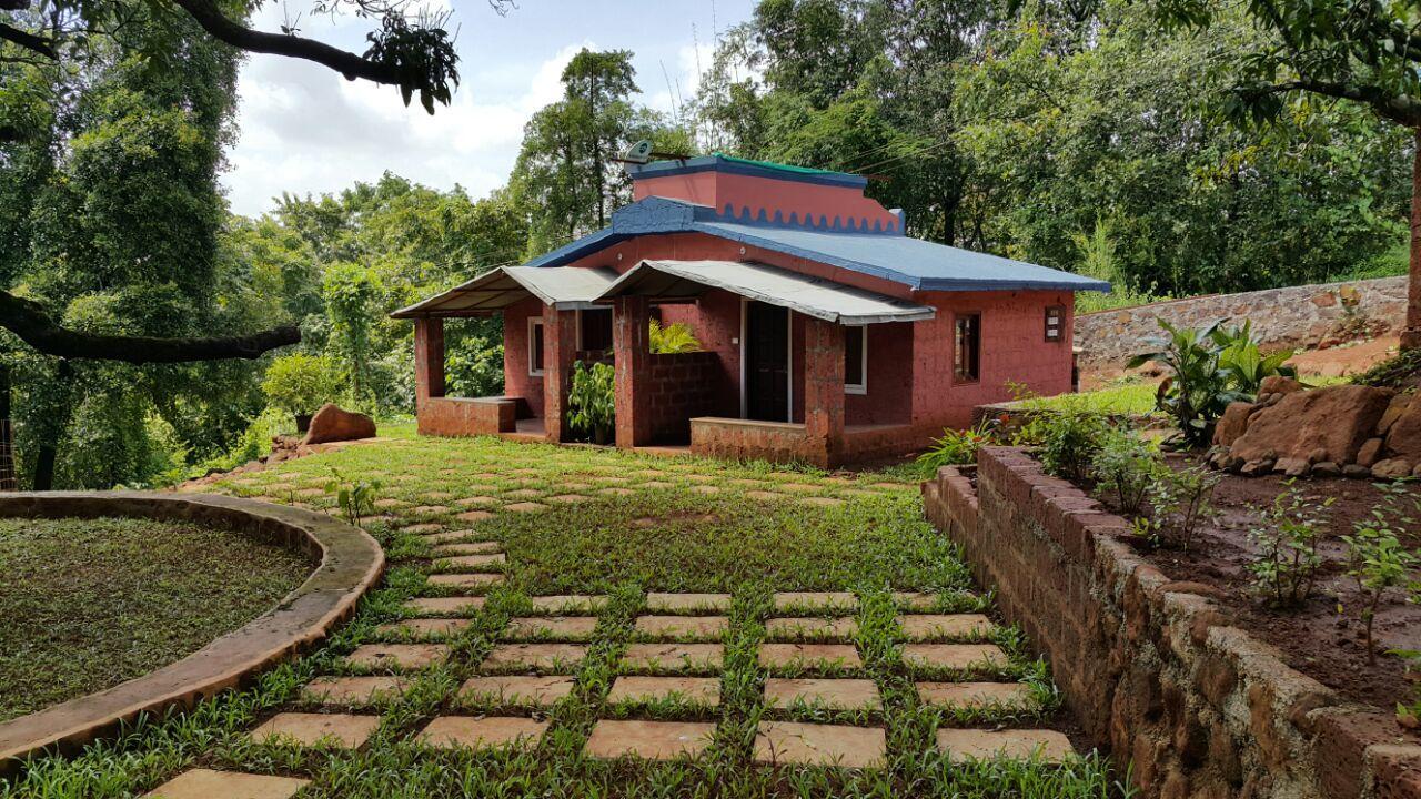Cherilyn Monta Resort - Ratnagiri Vatul Esterno foto