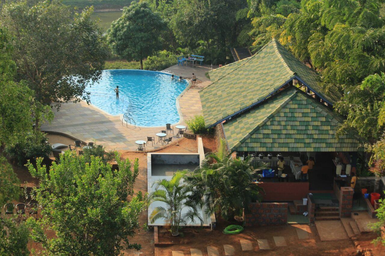 Cherilyn Monta Resort - Ratnagiri Vatul Esterno foto