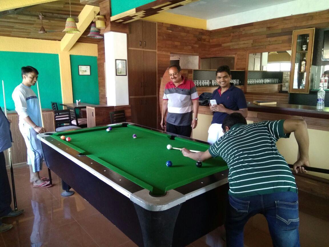 Cherilyn Monta Resort - Ratnagiri Vatul Esterno foto