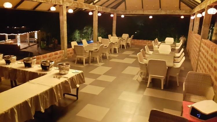 Cherilyn Monta Resort - Ratnagiri Vatul Esterno foto