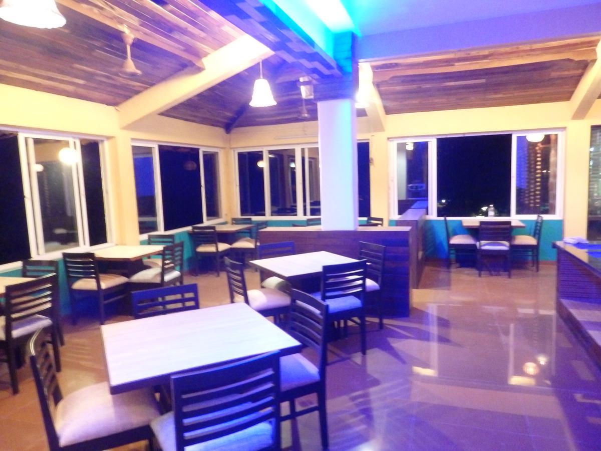 Cherilyn Monta Resort - Ratnagiri Vatul Esterno foto