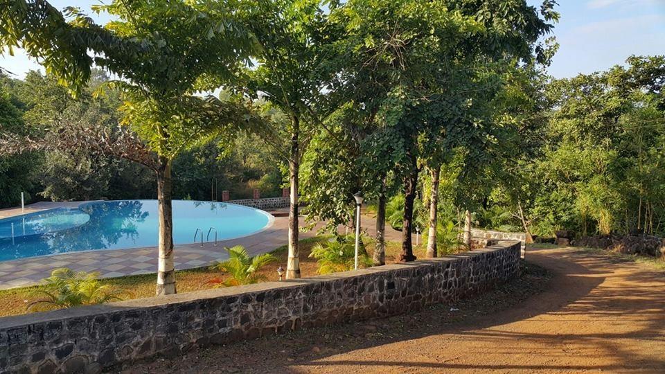 Cherilyn Monta Resort - Ratnagiri Vatul Esterno foto